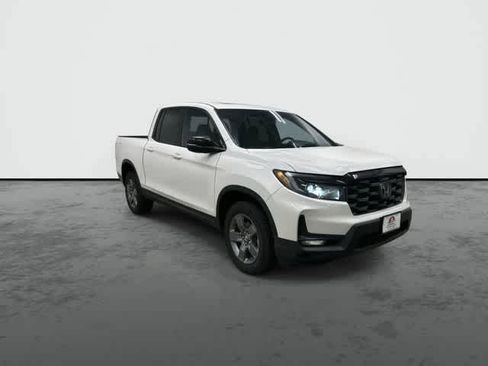New 2025 Honda Ridgeline TrailSport image 6