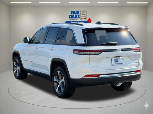 Used 2023 Jeep Grand Cherokee Limited image 9