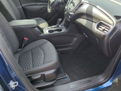 Used 2019 Chevrolet Equinox LT image 36
