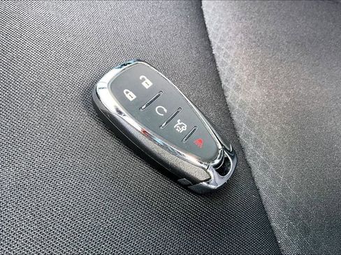 Used 2024 Chevrolet Malibu LT FWD image 35
