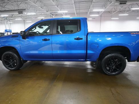 Used 2023 Chevrolet Silverado 1500 LT Trail Boss w/ Convenience Package II AWD/4WD image 23