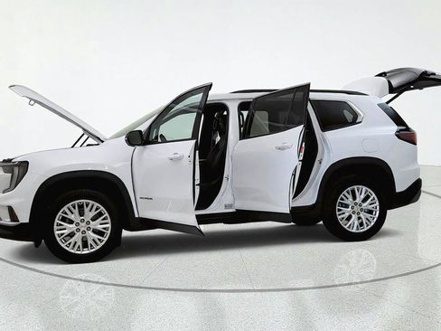 Used 2024 GMC Acadia Elevation AWD/4WD image 11
