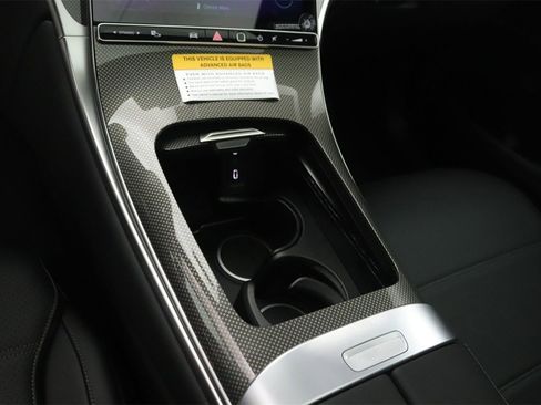 New 2026 Mercedes-Benz GLC 300 image 7