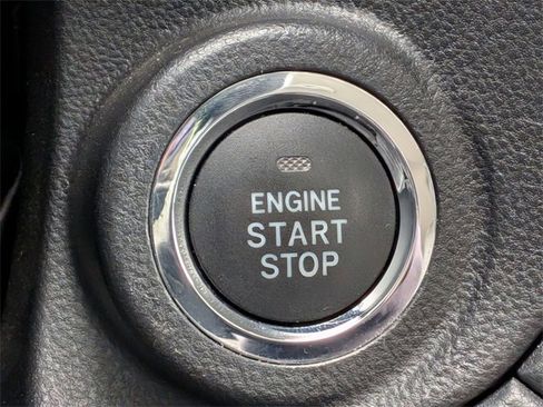 Used 2025 Subaru Outback Onyx Edition image 22