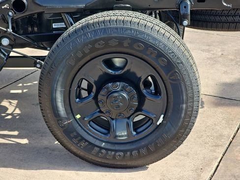 New 2026 RAM 2500 Tradesman image 38