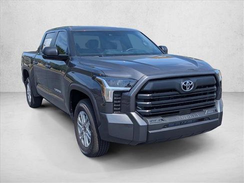 New 2026 Toyota Tundra SR5 AWD/4WD image 7
