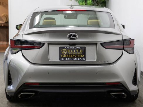 Used 2019 Lexus RC 300 image 4
