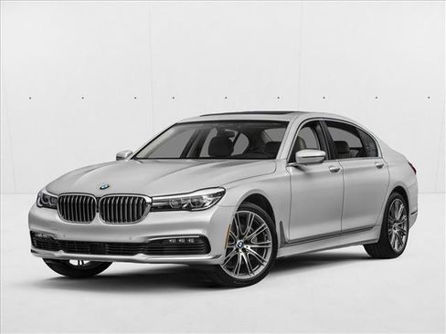 Used 2016 BMW 740i RWD image 1