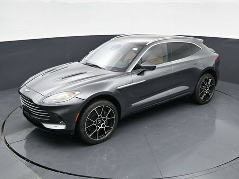 Used 2021 Aston Martin DBX AWD/4WD image 30