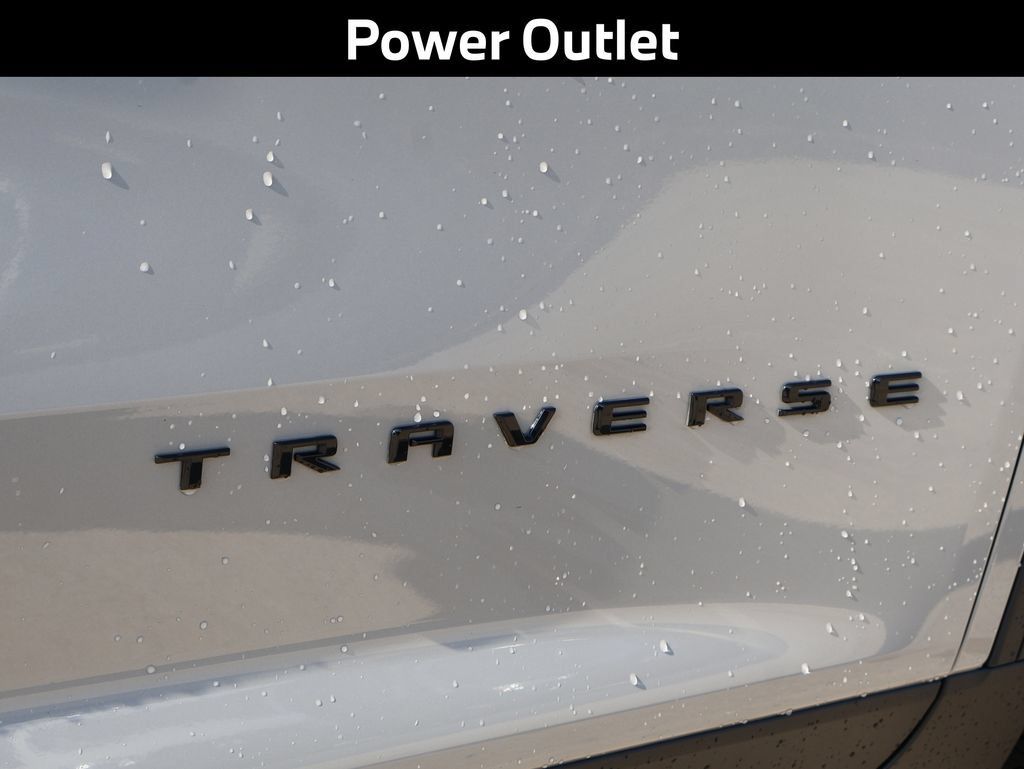 Used 2026 Chevrolet Traverse Z71 w/ Driver Confidence Package AWD/4WD image 15