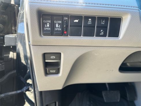 Used 2020 Honda Odyssey EX-L image 18