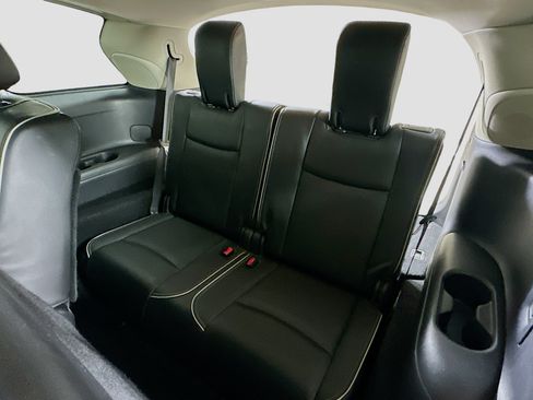 Used 2017 INFINITI QX60 FWD w/ Premium Plus Package image 30