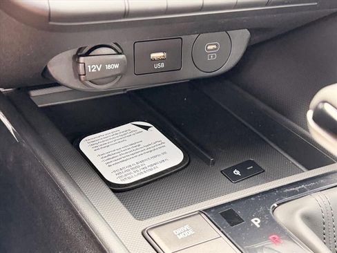 New 2026 Hyundai Elantra Sport image 23