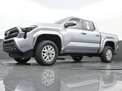 New 2026 Toyota Tacoma SR5 image 25