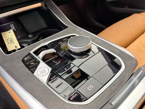 New 2026 BMW X5 xDrive40i AWD/4WD image 16