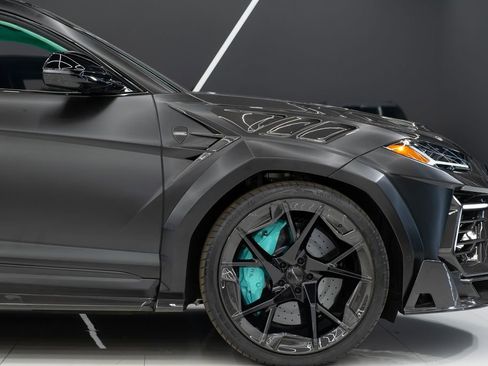 Used 2024 Lamborghini Urus S AWD/4WD image 16