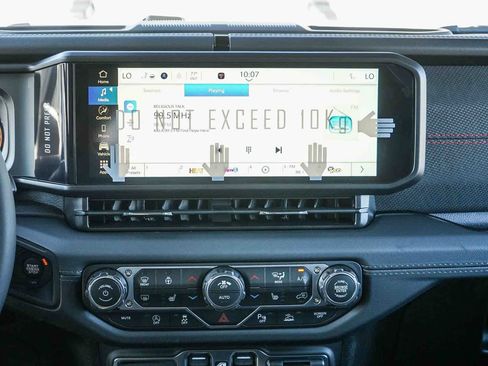 New 2026 Jeep Wrangler Unlimited Rubicon w/ Xtreme 35 Tire Package image 15