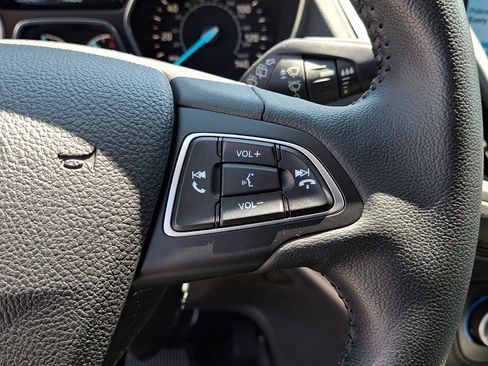 Used 2019 Ford Escape SEL AWD/4WD image 22