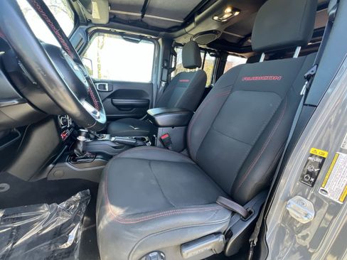 Used 2021 Jeep Wrangler Unlimited Rubicon w/ LED Lighting Group AWD/4WD image 13