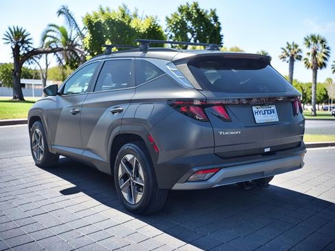 Certified 2025 Hyundai Tucson SEL AWD/4WD image 7