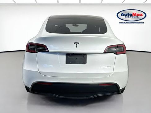 Used 2020 Tesla Model Y AWD image 8