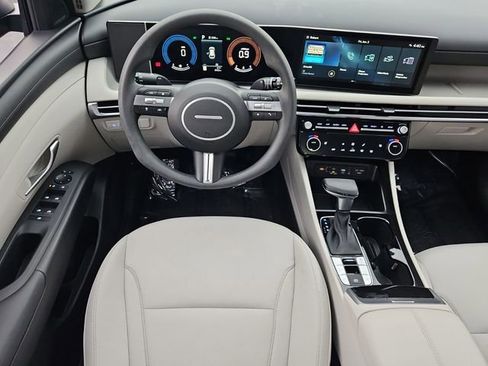 Certified 2025 Hyundai Tucson SEL image 15