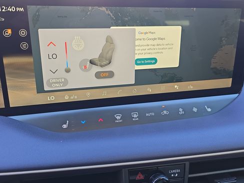 New 2026 Nissan Leaf Platinum+ w/ Floor Mat Package (Platinum+) image 24