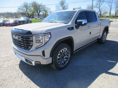 New 2026 GMC Sierra 1500 Denali Ultimate AWD/4WD image 11