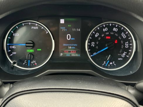 Used 2021 Toyota RAV4 LE AWD/4WD image 20
