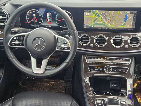 Used 2020 Mercedes-Benz E 450 4MATIC Sedan image 33