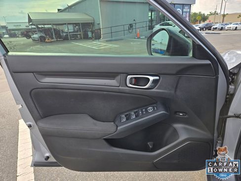 Used 2023 Honda Civic Sport image 19