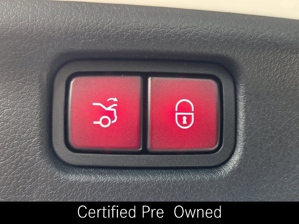 Certified 2023 Mercedes-Benz C 300 4MATIC Sedan image 37