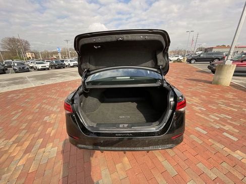 Used 2025 Nissan Sentra SV image 31