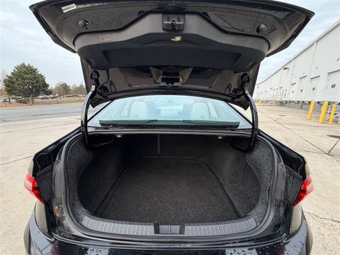 Used 2019 Volkswagen Jetta S w/ Driver Assistance Package image 9