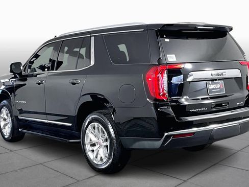 Certified 2022 GMC Yukon SLT w/ SLT Premium Package image 12