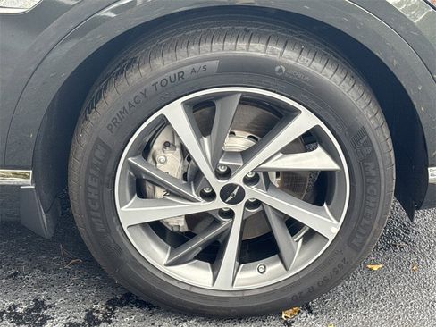 Used 2025 Genesis GV80 3.5T Advanced image 12