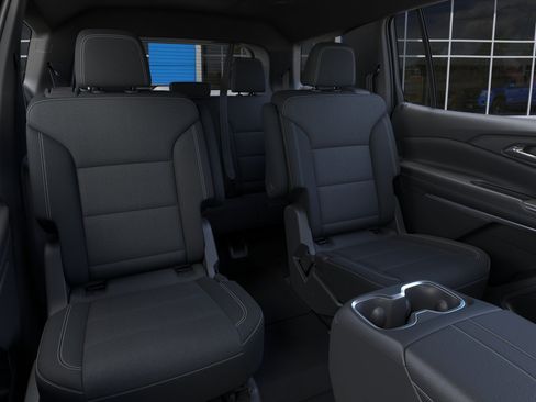 New 2026 Chevrolet Traverse LT FWD image 18