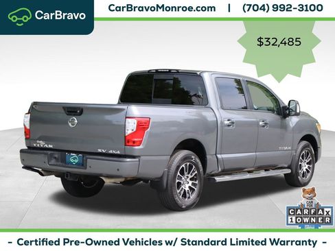 Used 2021 Nissan Titan SV w/ SV Convenience Package AWD/4WD image 7