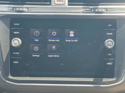 Certified 2022 Volkswagen Tiguan SE AWD/4WD image 12