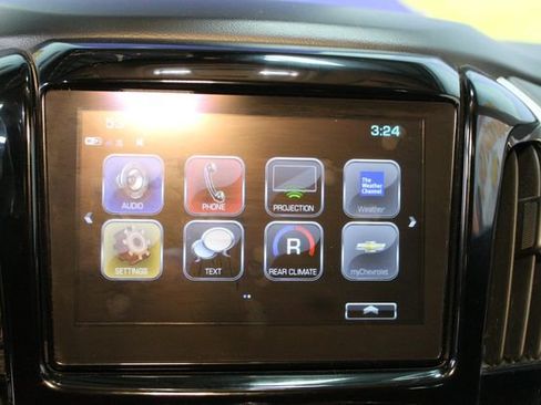 Used 2019 Chevrolet Traverse LT image 27