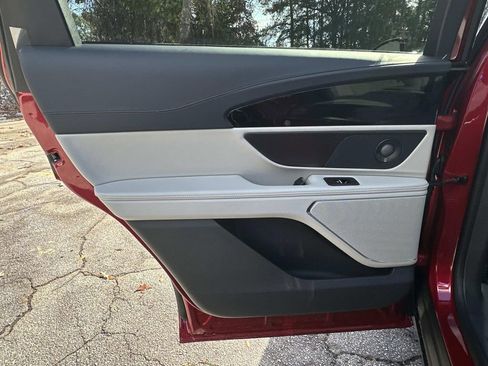 New 2026 Lincoln Nautilus Reserve image 22