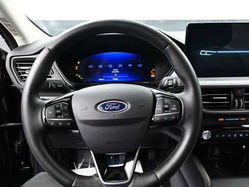 Used 2024 Ford Escape Platinum AWD/4WD image 33