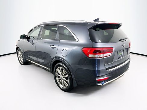 Used 2017 Kia Sorento SX image 5