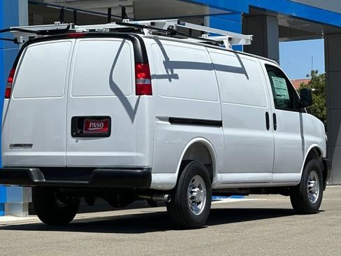 New 2025 Chevrolet Express 2500 w/ Driver Convenience Package RWD image 5