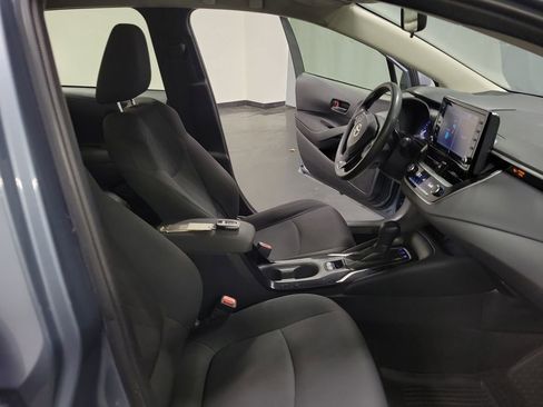 Used 2022 Toyota Corolla LE FWD image 21