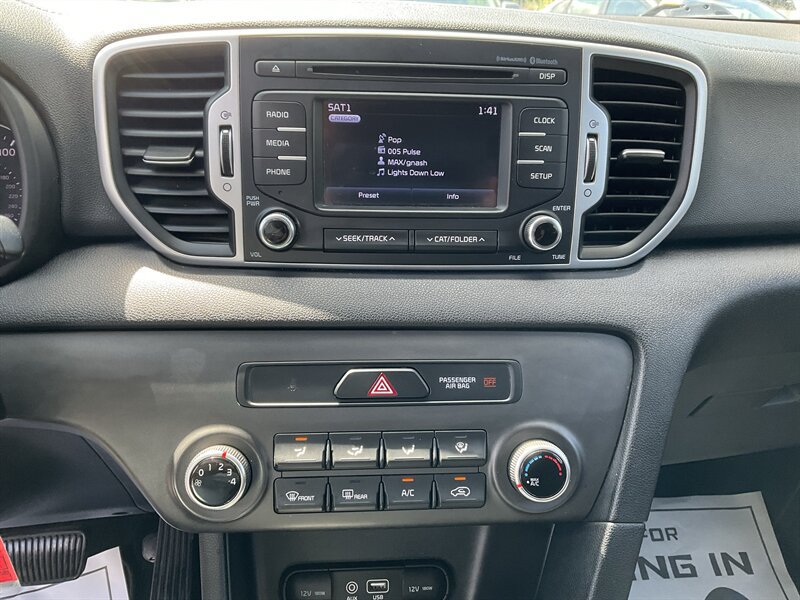 Used 2017 Kia Sportage LX AWD/4WD image 20