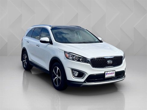 Used 2016 Kia Sorento EX w/ EX Touring Package image 3