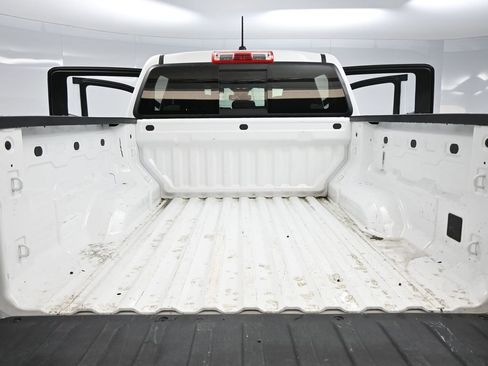 Used 2024 Chevrolet Colorado W/T w/ WT Convenience Package image 32