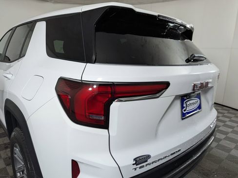 New 2026 GMC Terrain Elevation w/ Technology Package II AWD/4WD image 12