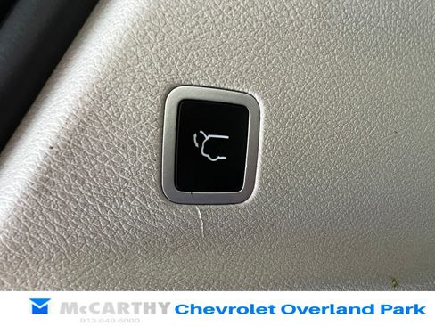 Used 2022 Chrysler Pacifica Touring-L FWD image 31